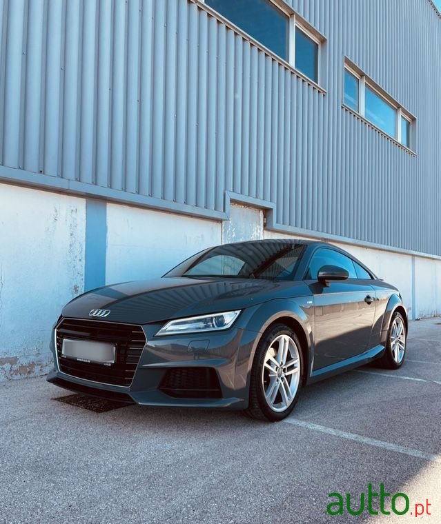 2015' Audi TT 2.0 Tdi S-Line photo #2