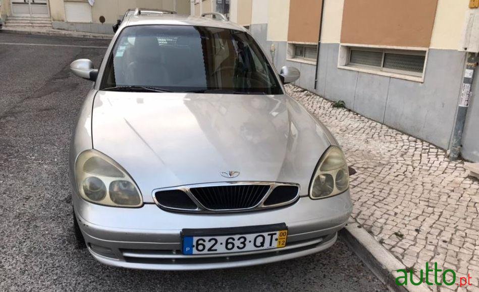 2000' Daewoo Nubira Sw photo #2