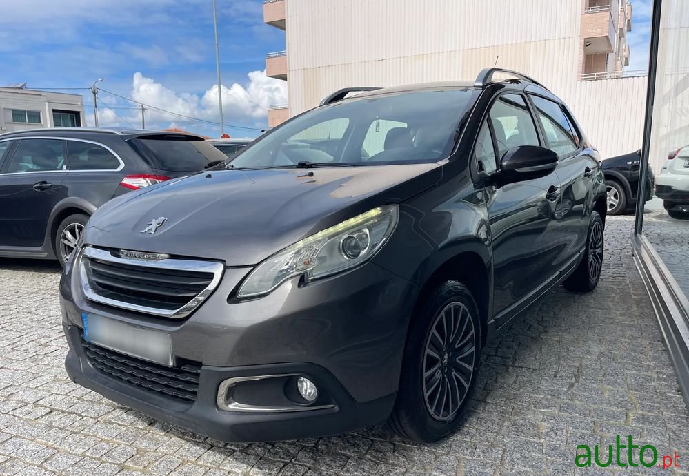 2014' Peugeot 2008 1.6 E-Hdi Active photo #4