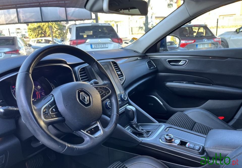 2016' Renault Talisman Sport Tourer photo #5