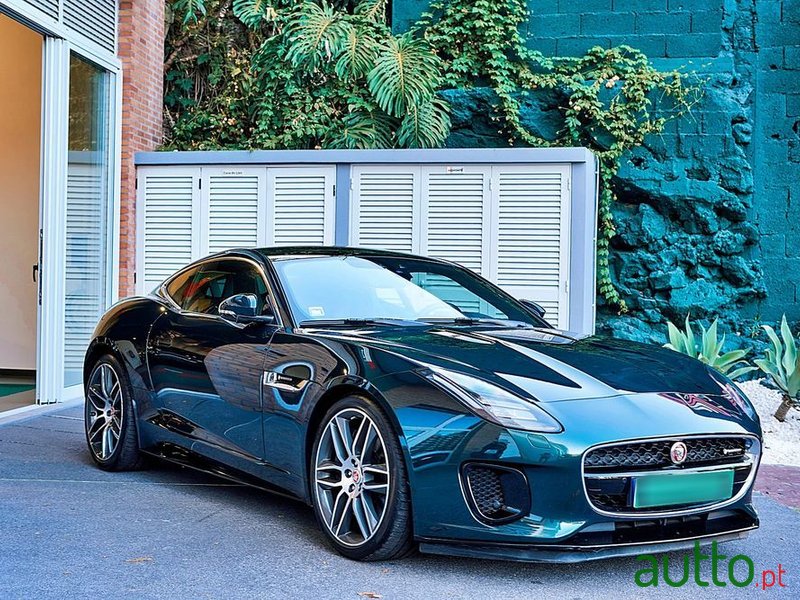 2019' Jaguar F-Type photo #1