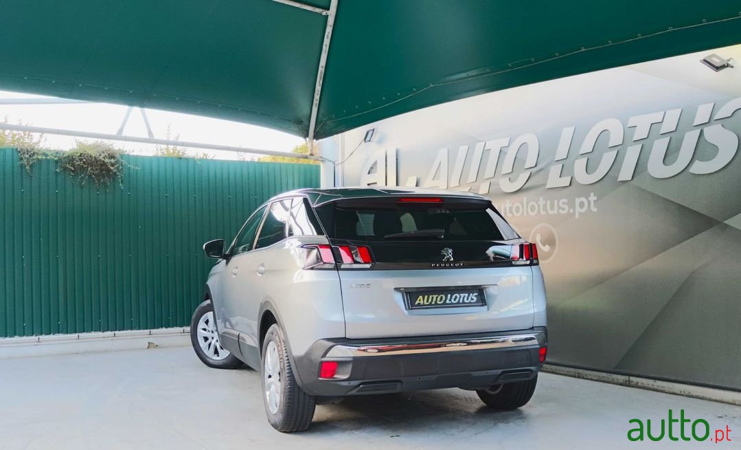 2018' Peugeot 3008 photo #5