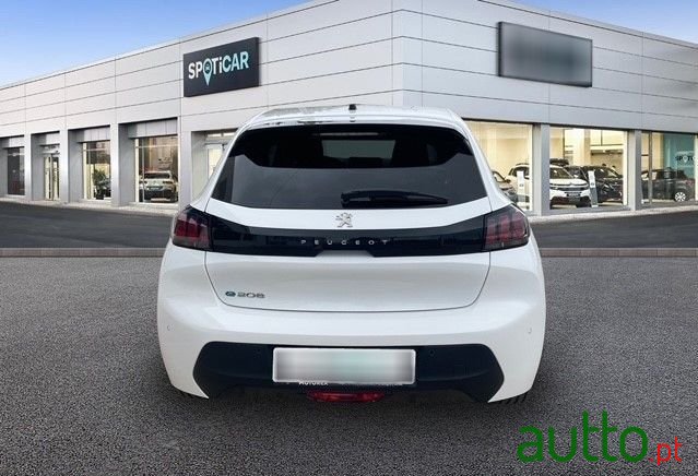 2023' Peugeot e-208 photo #5