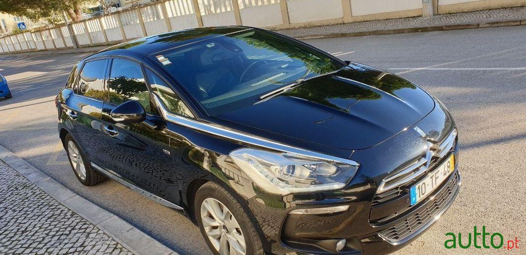 2013' Citroen DS5 Sport Hibrido4 photo #1