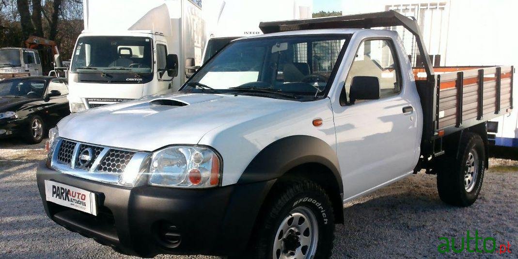 2002' Nissan Pick-Up 4X4 3 Lugares photo #2