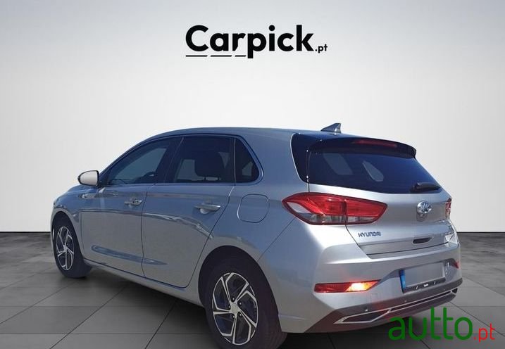 2023' Hyundai i30 photo #3