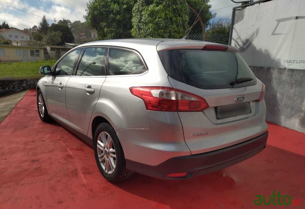 2014' Ford Focus Sw photo #4