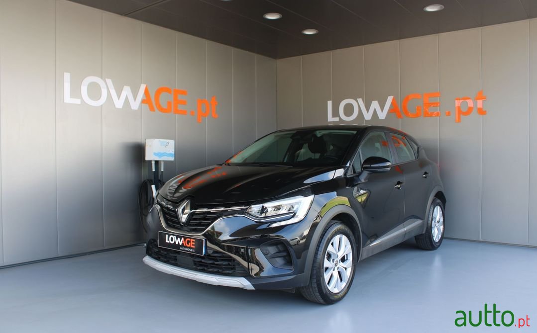 2020' Renault Captur photo #1