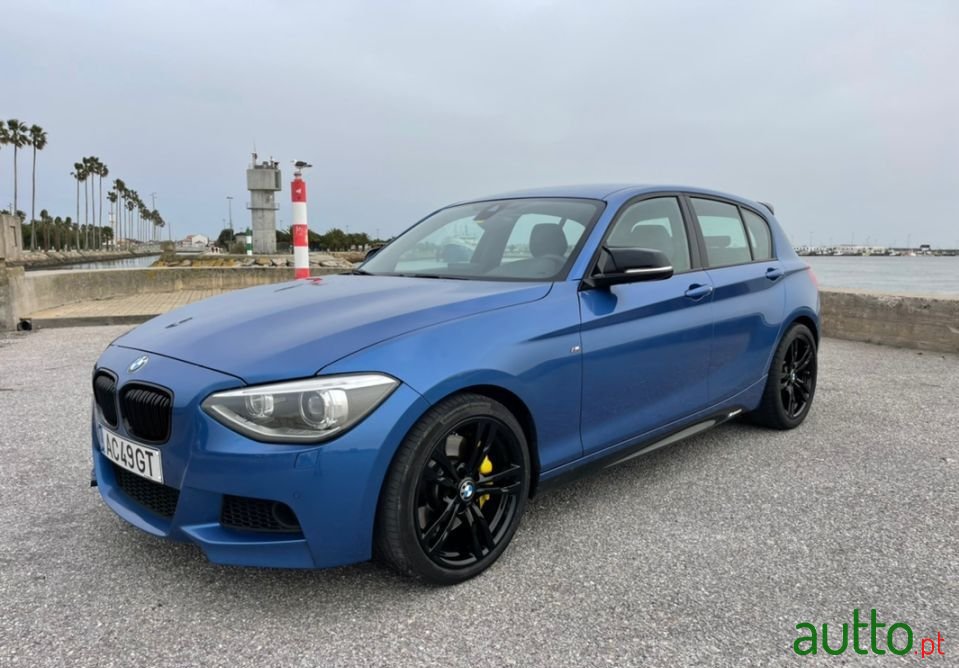 2012' BMW 125 photo #2