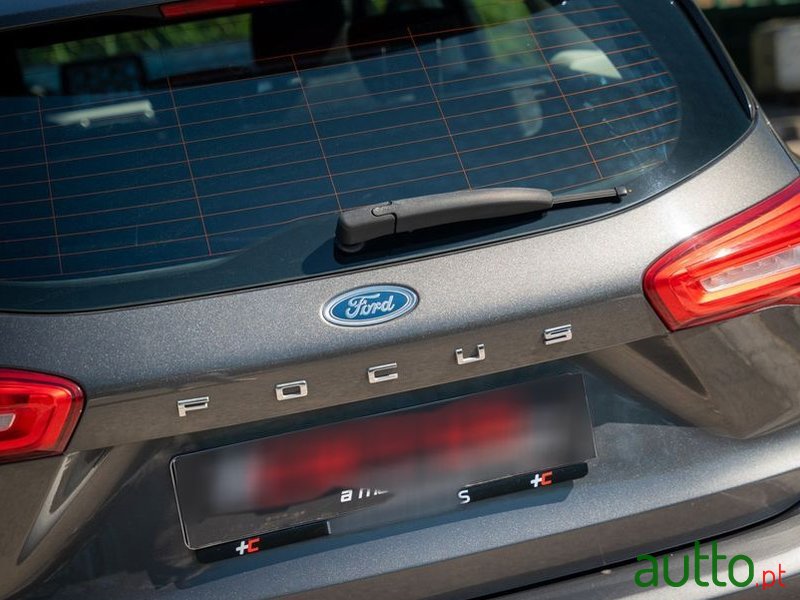 2020' Ford Focus Sw photo #4