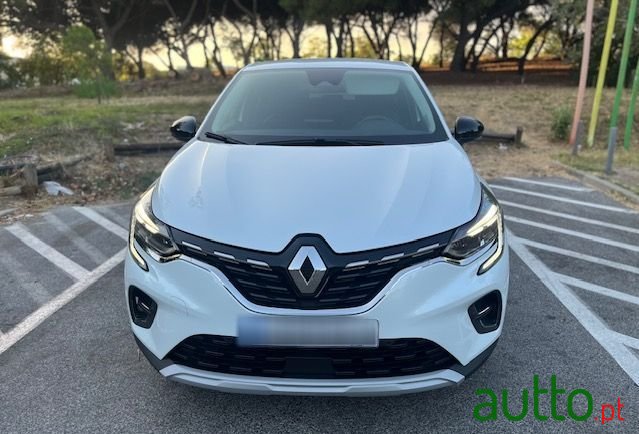 2020' Renault Captur photo #3