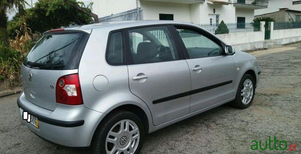 2004' Volkswagen Polo 1.2 Confortline photo #1