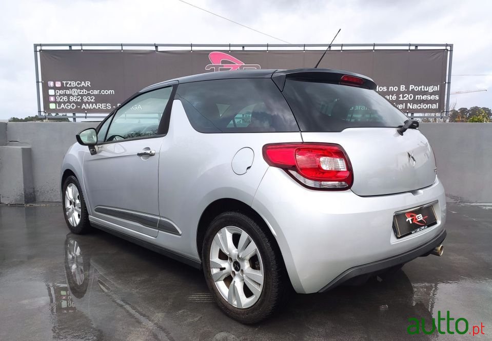 2015' Citroen DS3 photo #6