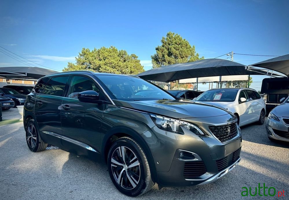 2018' Peugeot 5008 photo #3