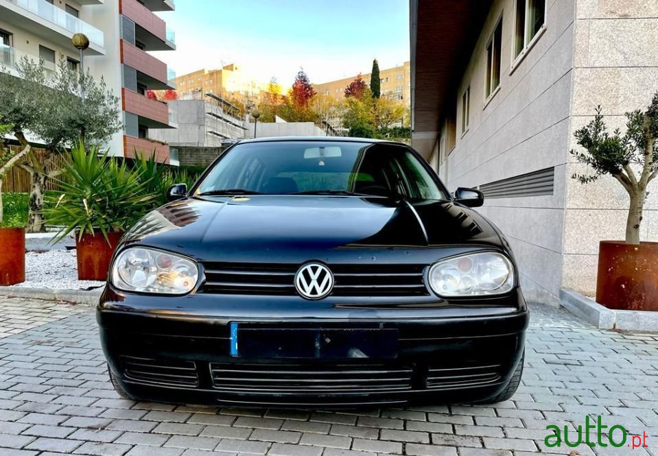 2000' Volkswagen Golf photo #4