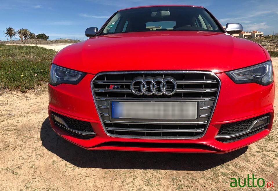 2013' Audi S5 Sportback photo #3