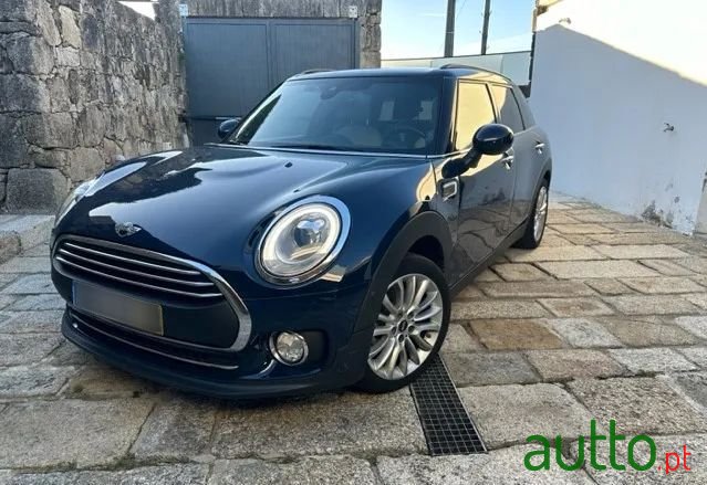 2016' MINI Clubman One D photo #1