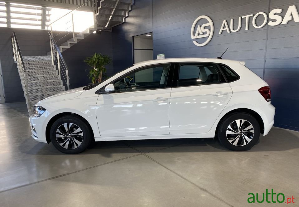 2021' Volkswagen Polo photo #2