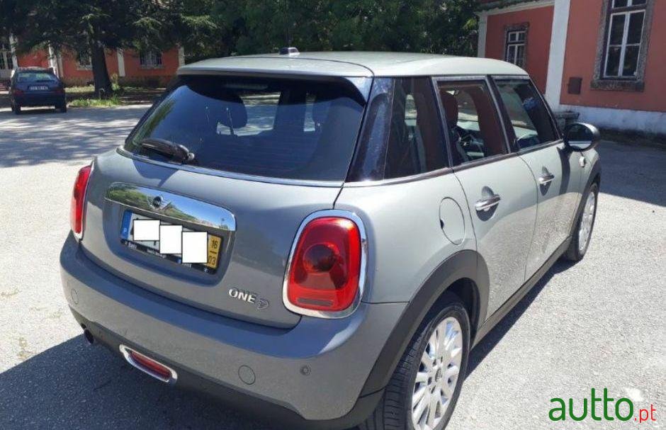 2016' MINI One photo #4