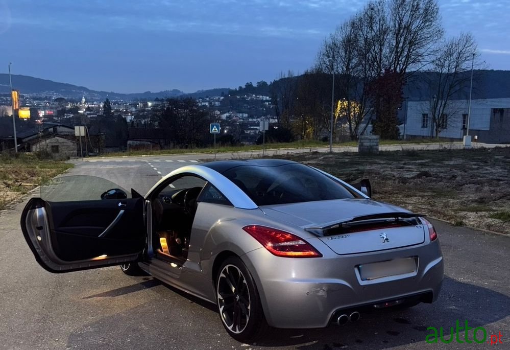 2011' Peugeot RCZ 1.6 Thp photo #3