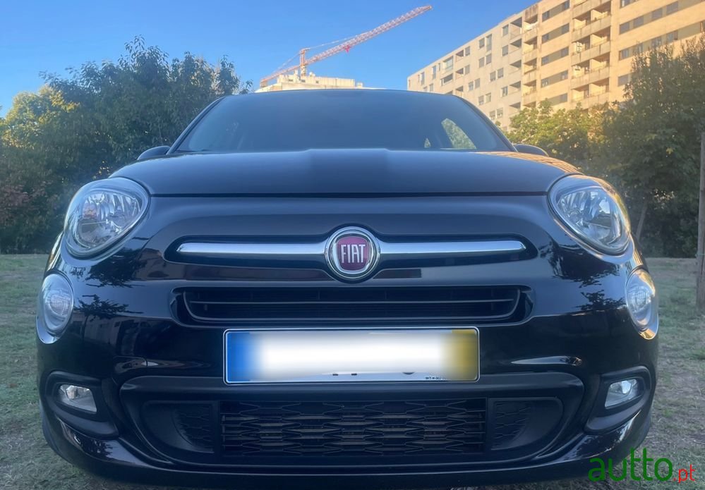 2017' Fiat 500X photo #3