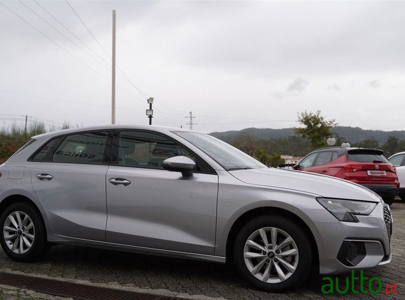2023' Audi A3 Sportback photo #5