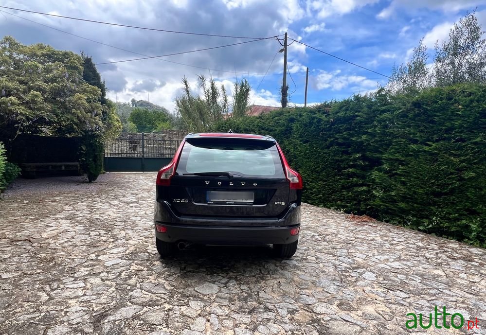 2010' Volvo Xc 60 photo #6