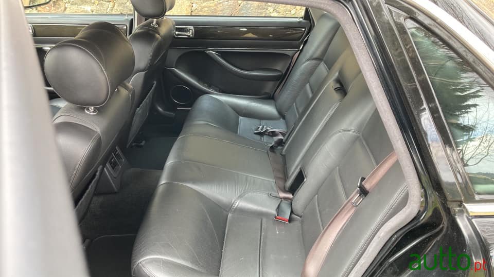 1995' Jaguar photo #2