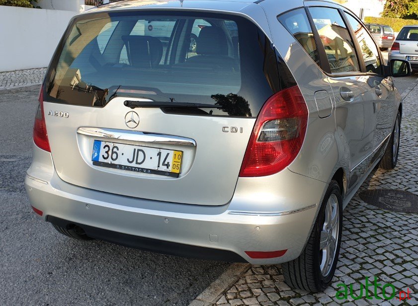 2010' Mercedes-Benz A 200 photo #3