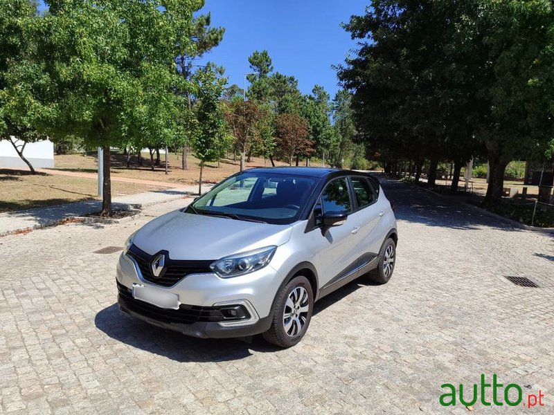 2019' Renault Captur 0.9 Tce Exclusive photo #1