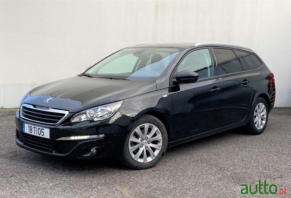 2017' Peugeot 308 Sw photo #1