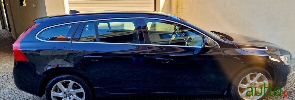 2013' Volvo V60 photo #6