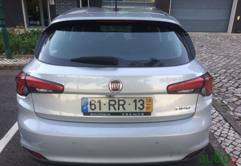 2016' Fiat Tipo photo #5