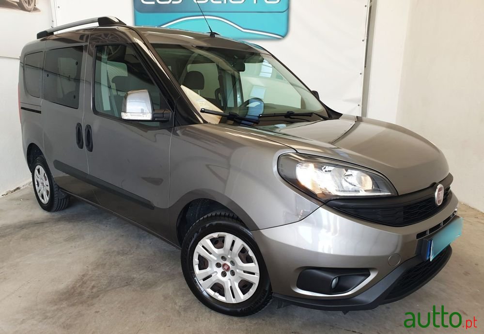 2019' Fiat Doblo Combi 1.3 Multijet photo #5