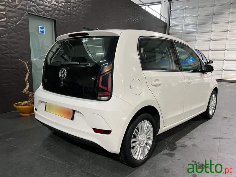 2019' Volkswagen Up photo #4