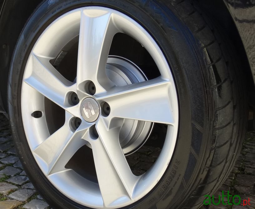 2011' SEAT Ibiza St photo #5