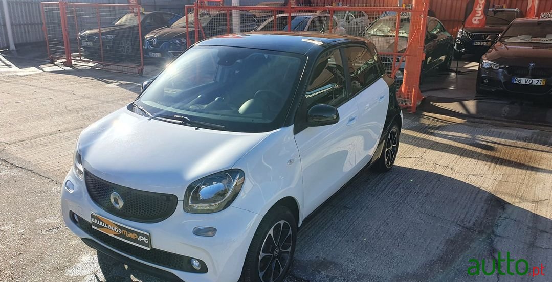2016' Smart Forfour photo #5