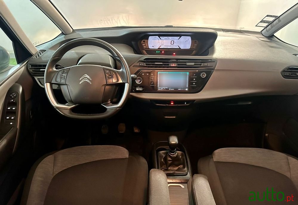 2020' Citroen C4 SpaceTourer photo #2