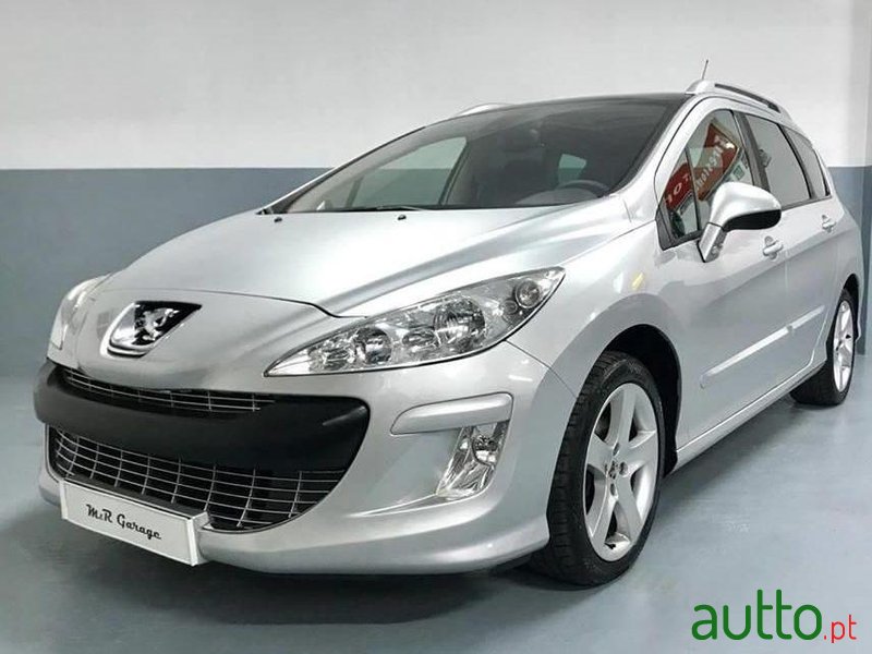 2008' Peugeot 308 Sw photo #1