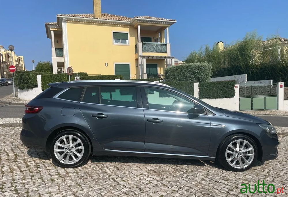 2017' Renault Megane 1.5 Dci Intens photo #4