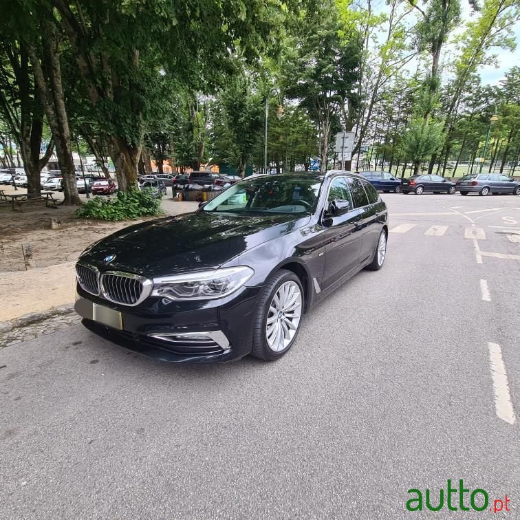 2017' BMW 520 photo #2