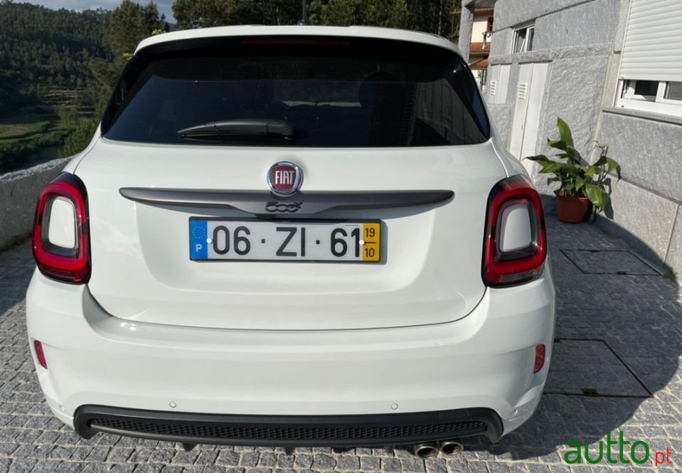 2019' Fiat 500X photo #2