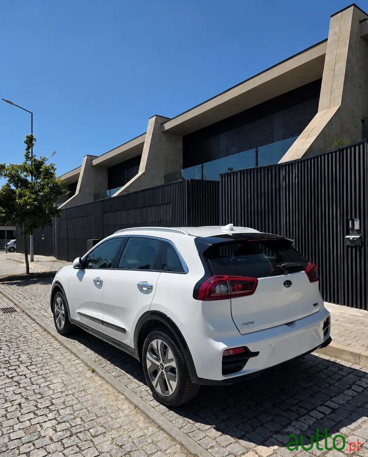2019' Kia e-Niro 64Kwh photo #2