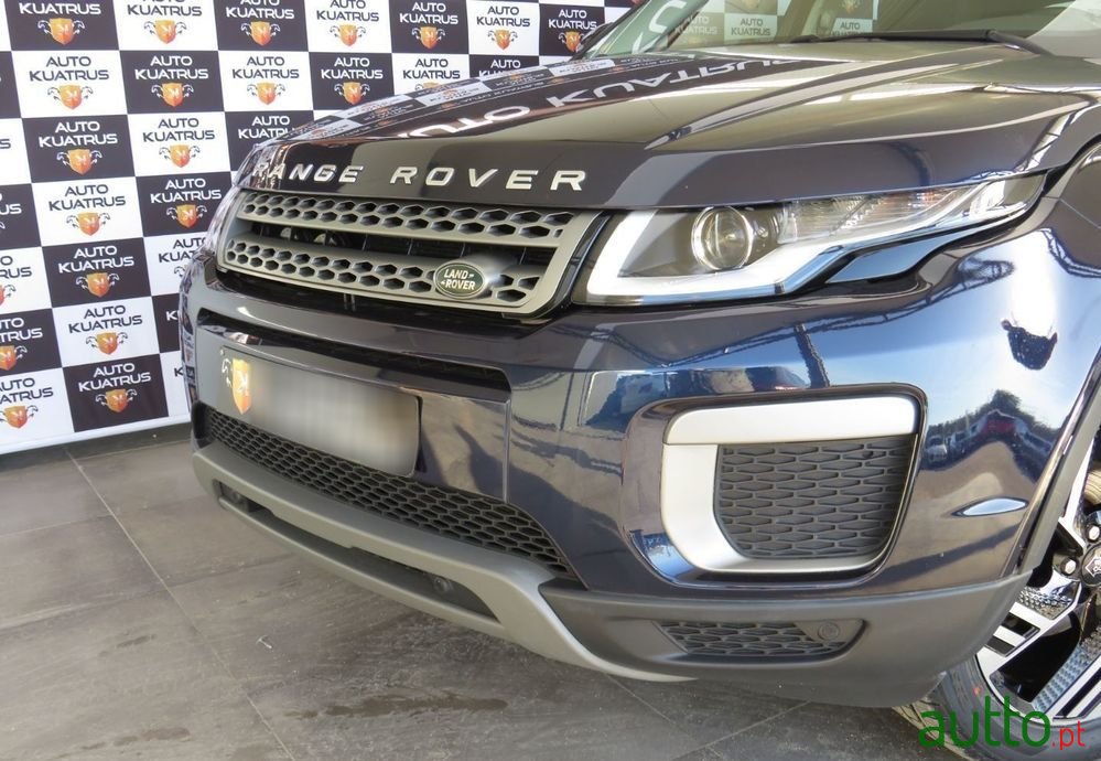 2018' Land Rover Range Rover Evoque 2.0 Ed4 Pure photo #4
