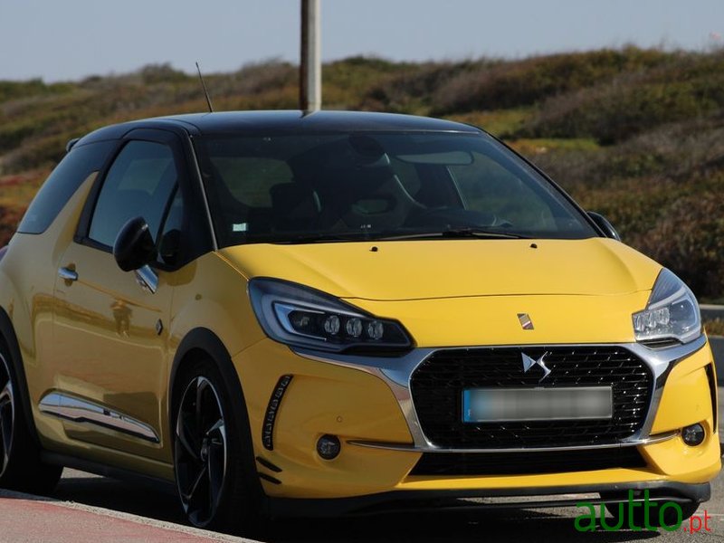 2017' DS Automobiles Ds3 photo #1