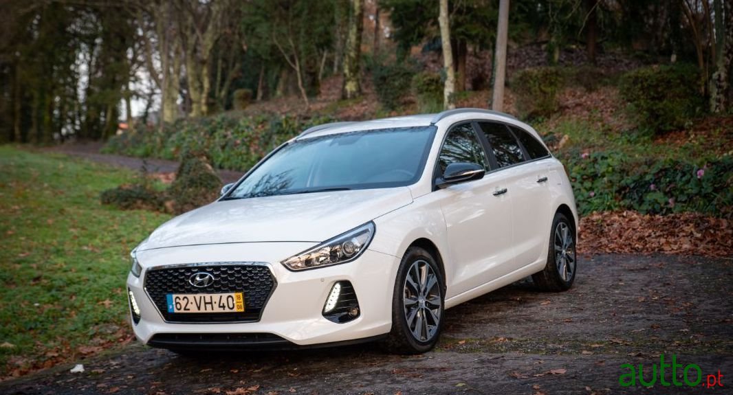 2018' Hyundai I30 Sw photo #2