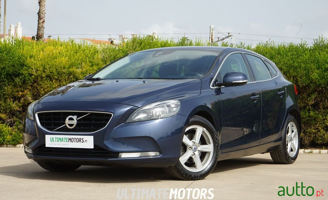 2014' Volvo V40 photo #1