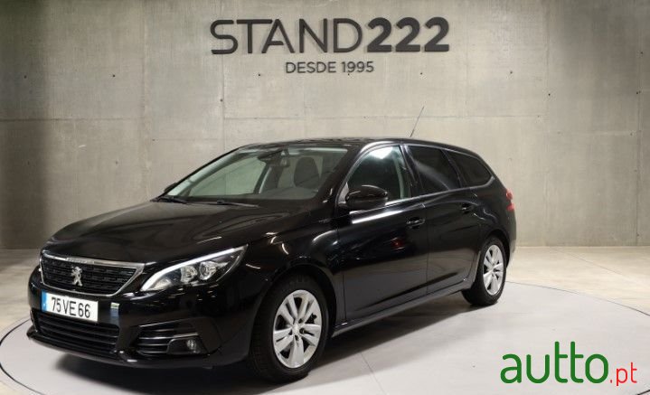 2018' Peugeot 308 Sw photo #1