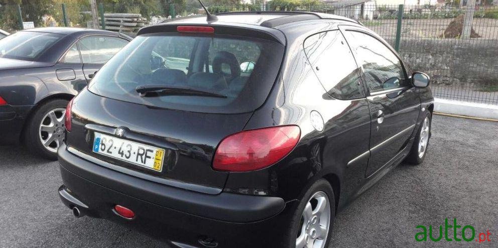 2001' Peugeot 206 1.6 Gti photo #2