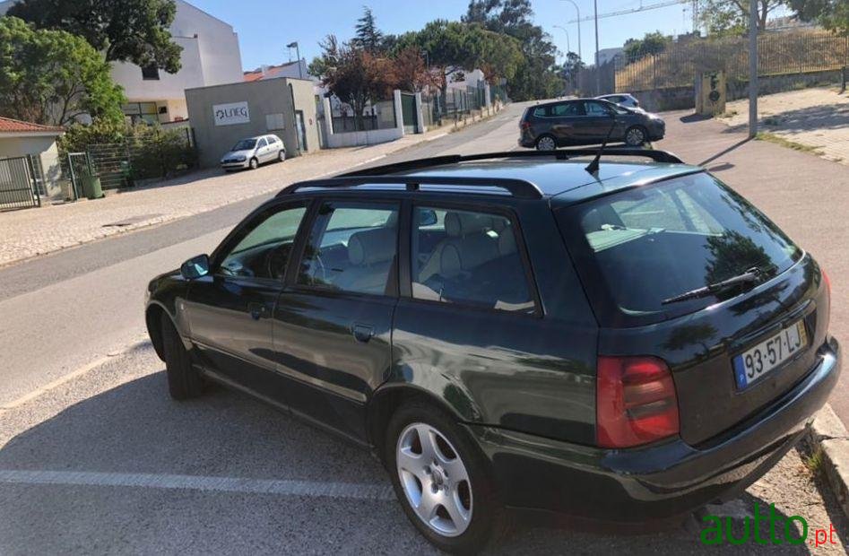 1998' Audi A4 Avant photo #3